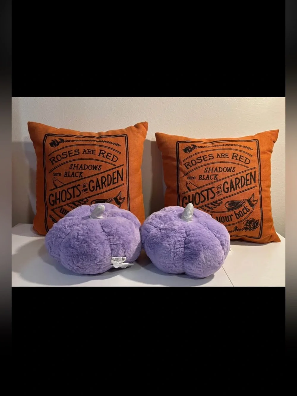 Nwot HYDE&EEK! set of 2 purple pumpkin 🎃 plushie pillows